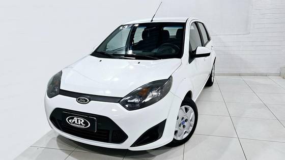 FORD FIESTA 1.0 ROCAM HATCH 8V FLEX 4P MANUAL FORD FIESTA 1.0 ROCAM HATCH 8V FLEX 4P MANUAL